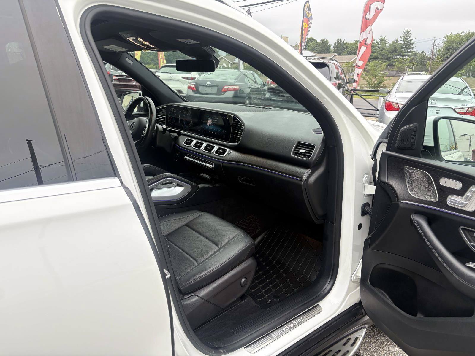 Used 2021 Mercedes-Benz GLE 350 image 23