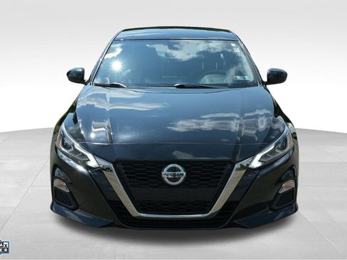 Used 2022 Nissan Altima 2.5 SR AWD/4WD image 5