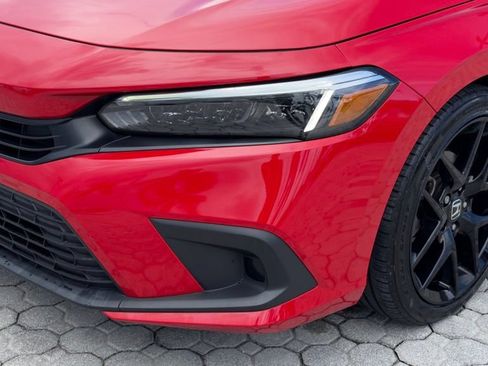 Used 2023 Honda Civic Sport image 14