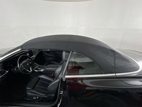 Used 2024 BMW 430i Convertible w/ Convenience Package image 15