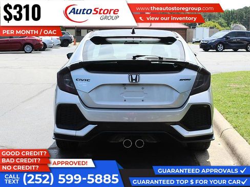 Used 2018 Honda Civic Sport image 7