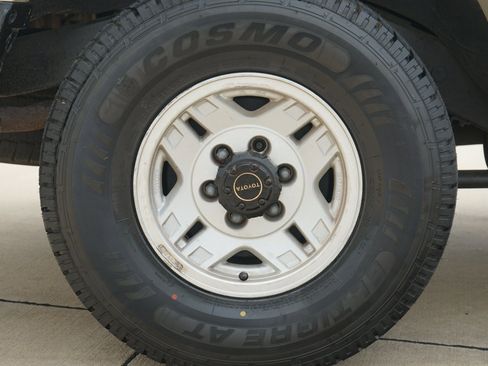 Used 1992 Toyota Land Cruiser AWD/4WD image 40