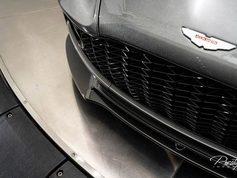 Used 2018 Aston Martin Vanquish Zagato image 13