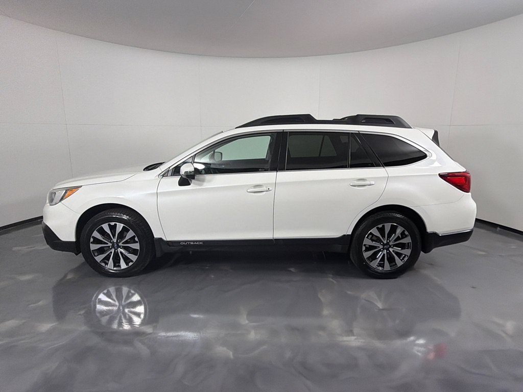 Used 2015 Subaru Outback 2.5i Limited AWD/4WD image 8