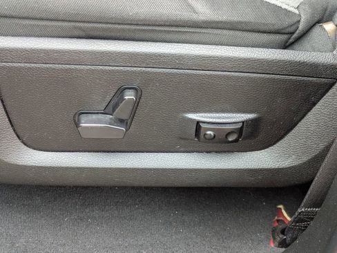 Used 2023 RAM 1500 Classic SLT w/ Trailer & Traction Group image 20