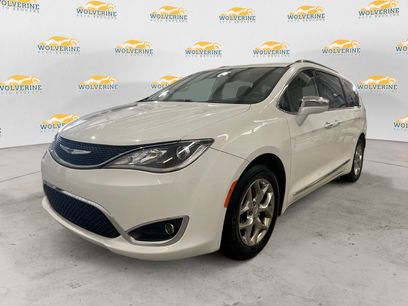 Used 2018 Chrysler Pacifica Limited