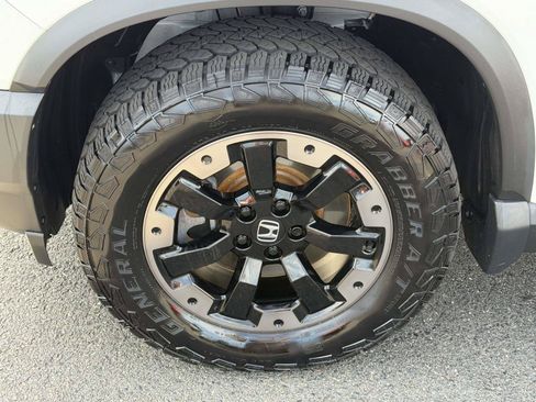 Certified 2026 Honda Passport TrailSport Elite image 5