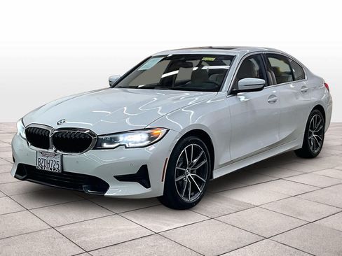 Used 2021 BMW 330i Sedan w/ Premium Package RWD image 1