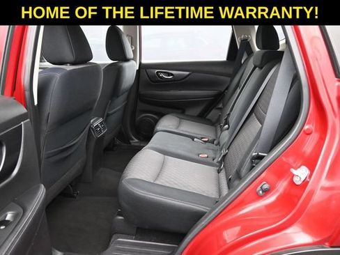 Used 2017 Nissan Rogue S AWD/4WD image 37