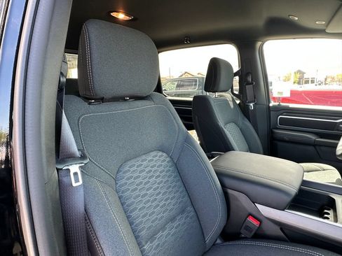 New 2026 RAM 1500 Big Horn AWD/4WD image 14