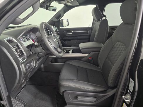 New 2026 RAM 1500 Big Horn w/ Sport Appearance Package AWD/4WD image 37
