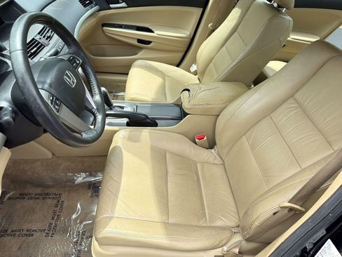 Used 2011 Honda Accord SE image 18