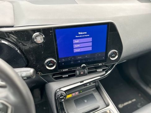 Used 2023 Lexus NX 250 FWD image 23