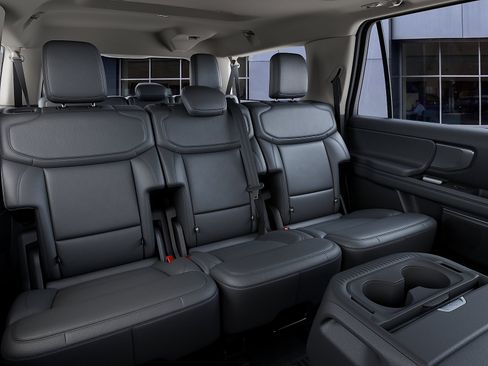 New 2027 Ford Expedition Max Active AWD/4WD image 11