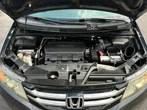 Used 2014 Honda Odyssey EX-L image 17