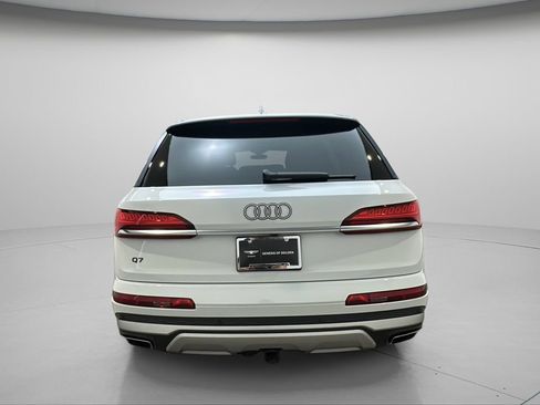 Used 2025 Audi Q7 3.0T Prestige w/ Prestige Package AWD/4WD image 5