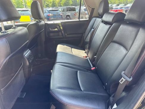 Used 2024 Toyota 4Runner TRD Off-Road Premium w/ Moonroof Package AWD/4WD image 18