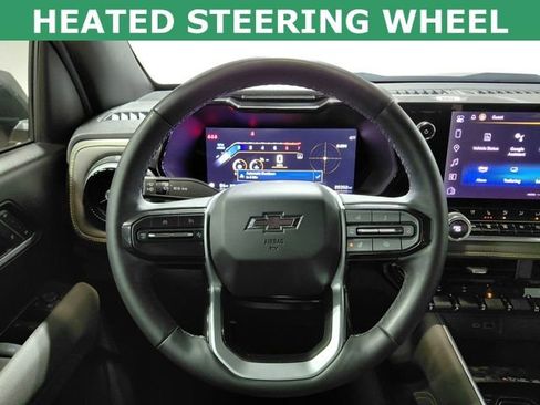 Certified 2024 Chevrolet Colorado ZR2 w/ ZR2 Convenience Package III image 5