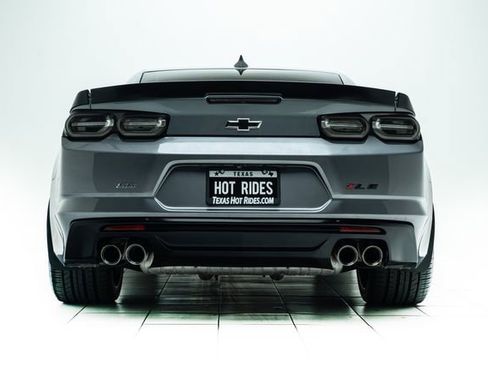 Used 2019 Chevrolet Camaro SS RWD image 16