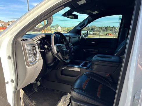 Used 2021 GMC Sierra 1500 AT4 image 9