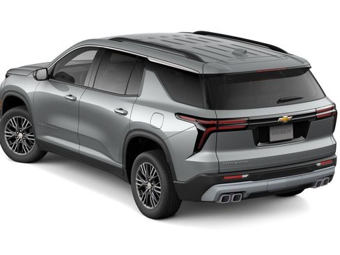 New 2025 Chevrolet Traverse LT w/ Driver Confidence Package image 31