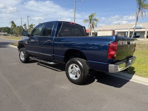 Used 2007 Dodge Ram 2500 Truck SLT image 5