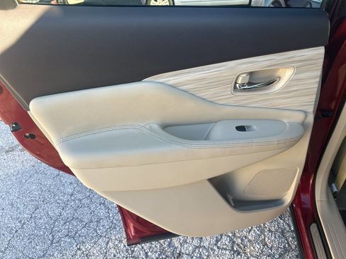 Used 2015 Nissan Murano Platinum w/ Platinum Technology Package image 15