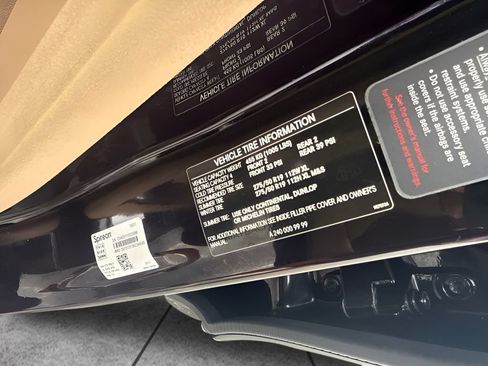 Used 2004 Maybach 57 RWD image 28