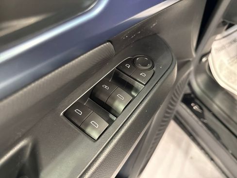 New 2026 Chevrolet Equinox EV LT AWD/4WD image 25