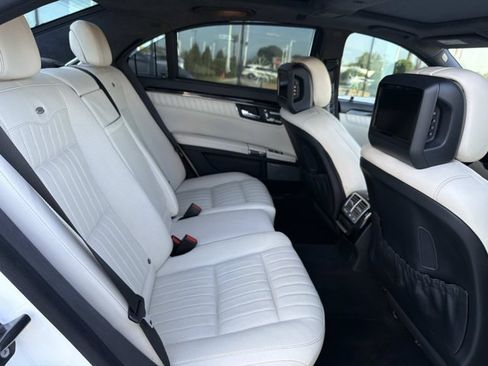 Used 2013 Mercedes-Benz S 550 image 24