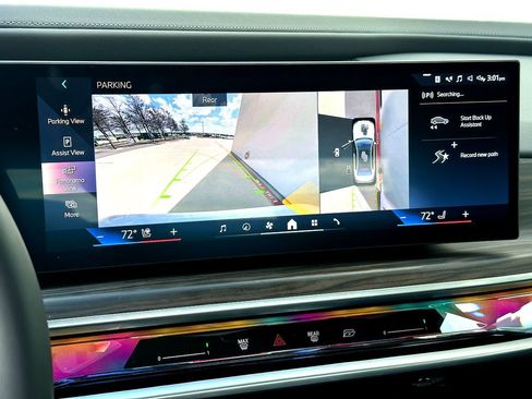 Certified 2025 BMW 740i image 16