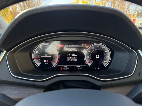 Certified 2025 Audi Q5 2.0T Premium Plus image 13