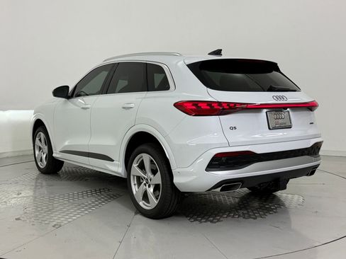 New 2025 Audi Q5 Premium Plus image 3