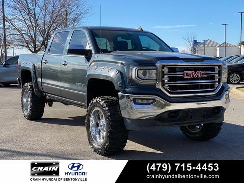 Used 2017 GMC Sierra 1500 SLT image 1