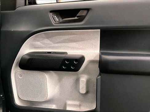 Certified 2022 Ford Maverick XLT image 23