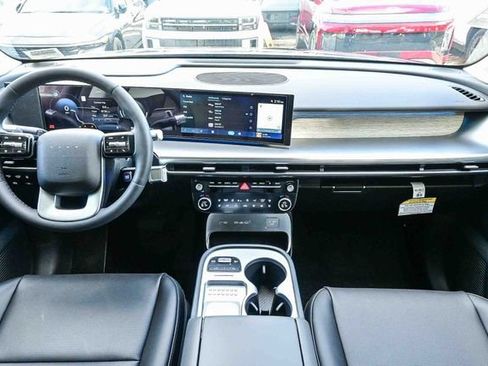 New 2026 Hyundai Ioniq 9 SEL image 14