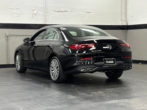 Used 2026 Mercedes-Benz CLA 250 image 9