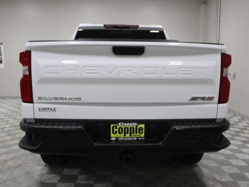 Used 2024 Chevrolet Silverado 1500 ZR2 AWD/4WD image 10