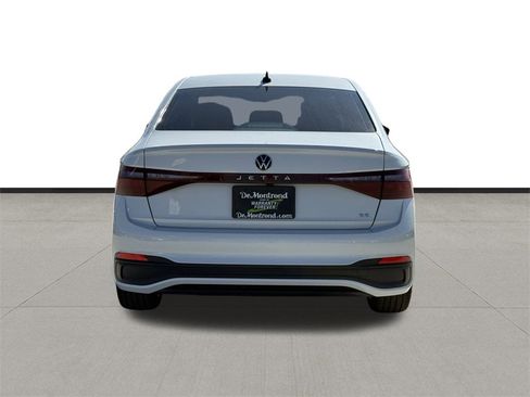 New 2026 Volkswagen Jetta SE image 6