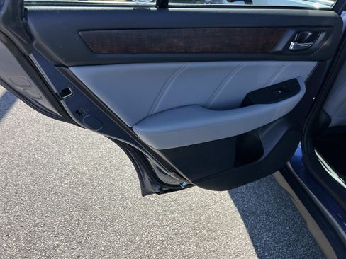 Used 2018 Subaru Outback 2.5i Limited image 21