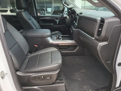 Used 2024 Chevrolet Silverado 2500 LTZ w/ LTZ Convenience Package AWD/4WD image 28