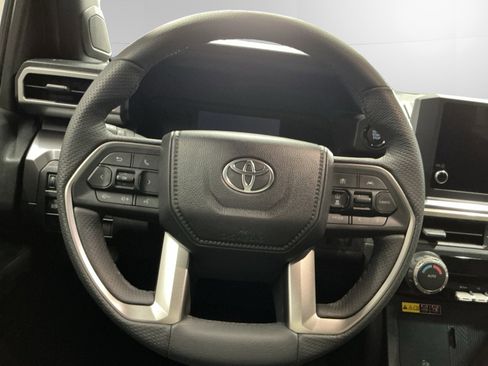 Certified 2025 Toyota Tacoma SR5 w/ SR5 Upgrade Package image 12