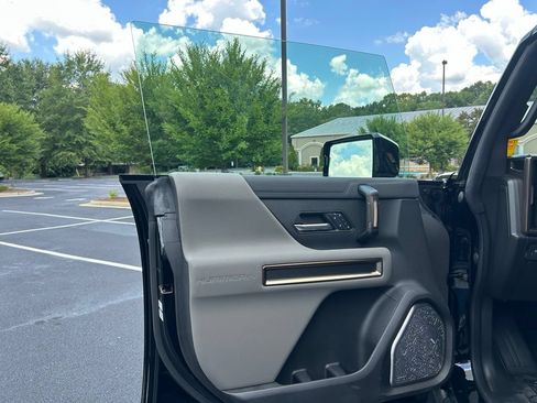 Used 2025 GMC Hummer EV 3X AWD/4WD image 62