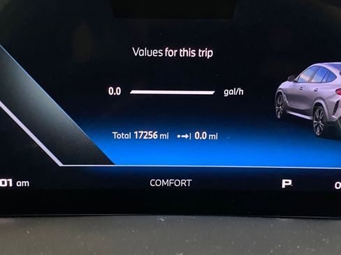 Certified 2025 BMW X6 M60i w/ Dynamic Handling Package image 20