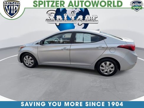 Used 2016 Hyundai Elantra SE FWD image 6