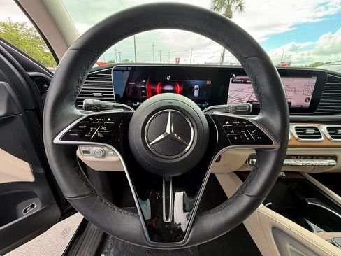 Used 2024 Mercedes-Benz GLE 350 4MATIC image 12