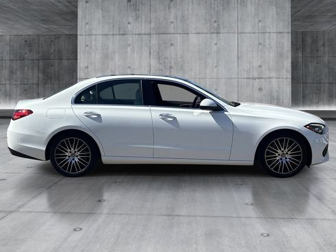 Used 2025 Mercedes-Benz C 300 4MATIC Sedan image 7