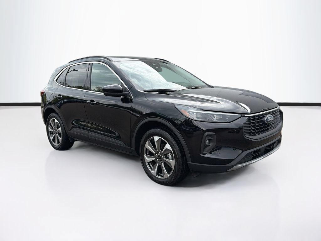 Used 2025 Ford Escape Platinum AWD/4WD image 3