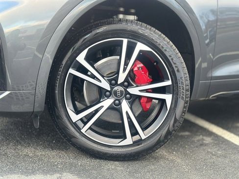 Used 2025 Audi Q5 2.0T Premium Plus image 2