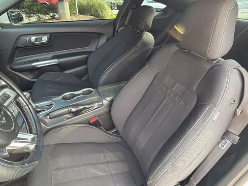 Used 2019 Ford Mustang GT w/ GT Performance Package RWD image 17